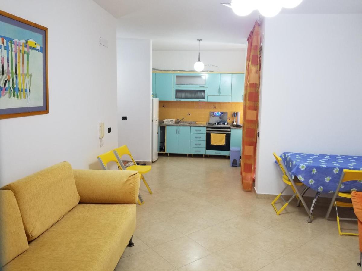 Dea Apartment Durrës Exterior foto